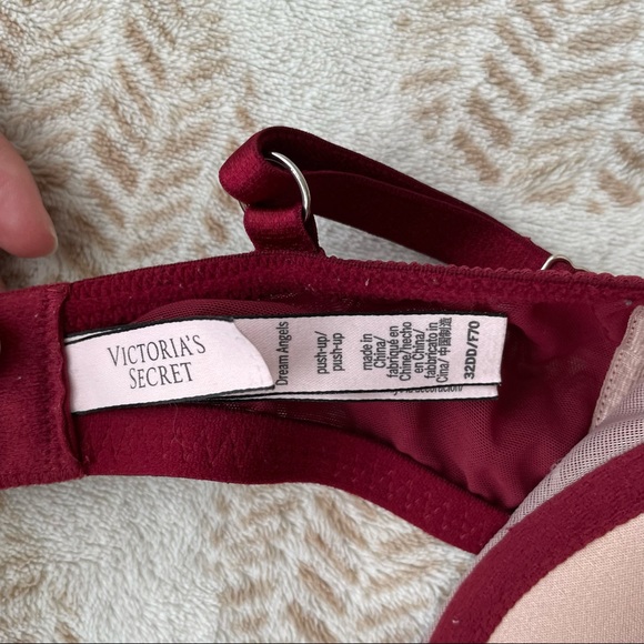✨SOLD✨Victoria’s Secret Red Lace Dream Angels Pushup Bra 32DD - Picture 6 of 8